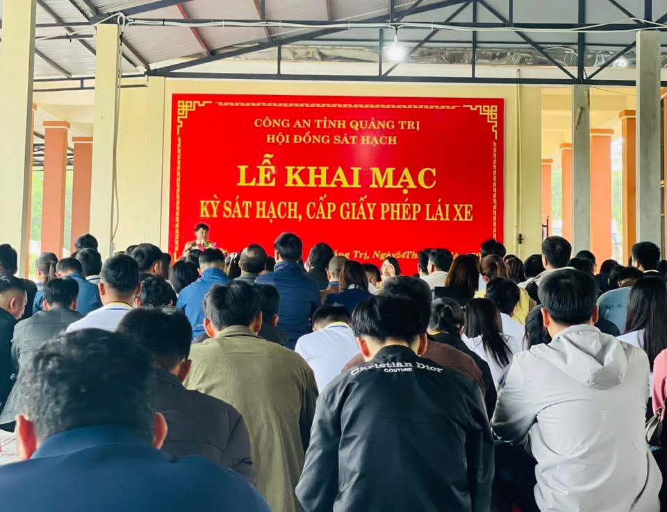 Khai mạc kỳ sát hạch tại Mạnh Linh