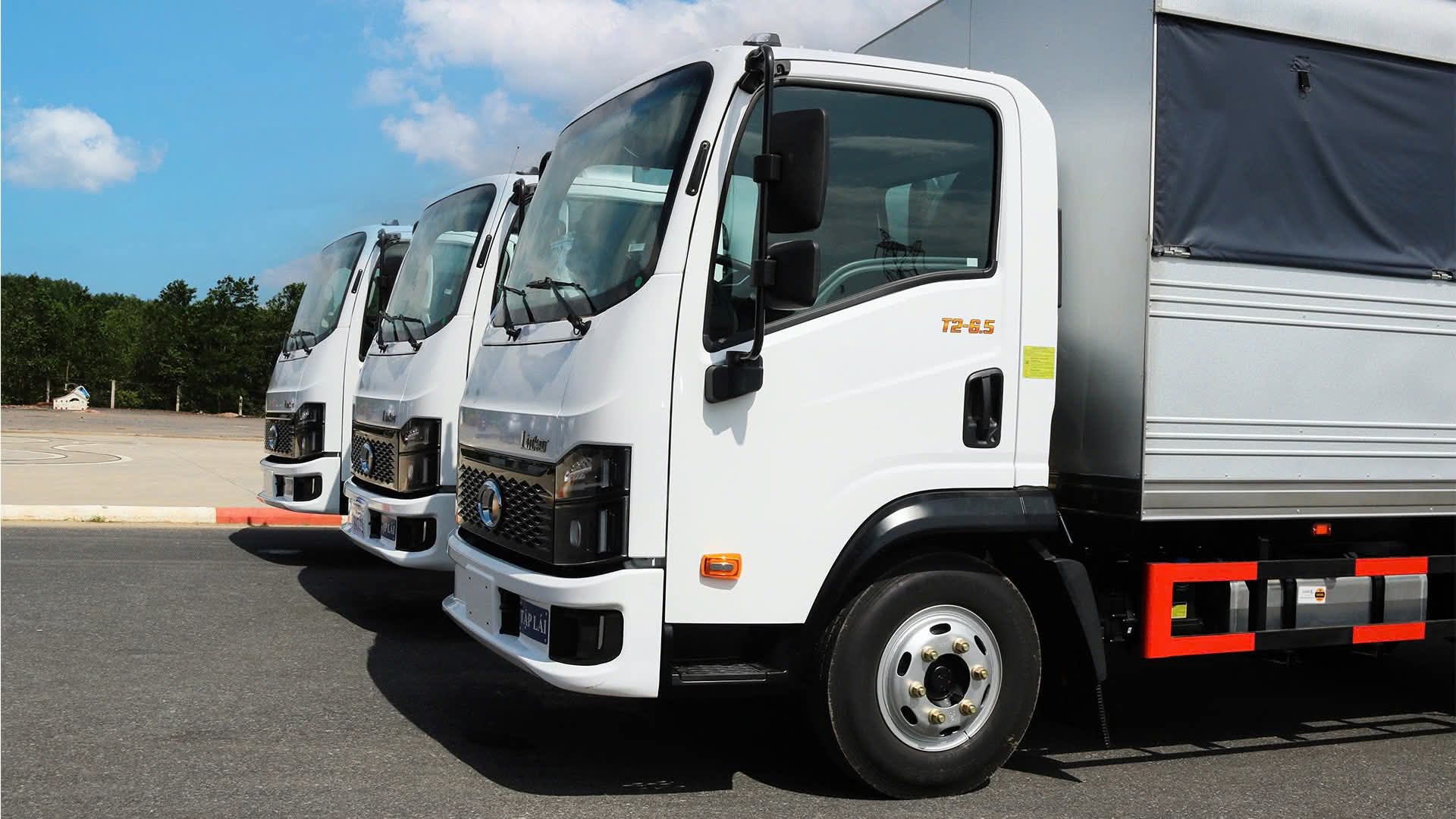 Dàn xe tải tập lái tại Mạnh Linh